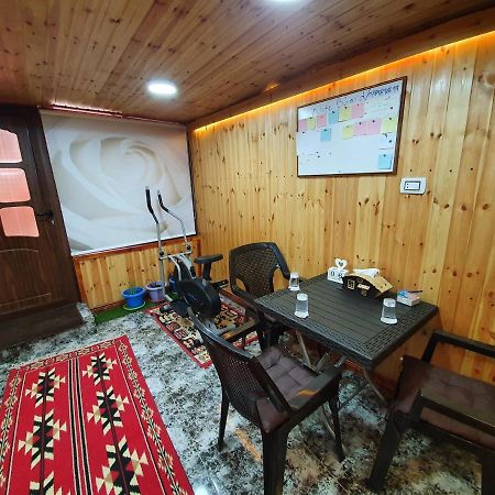 New Luxurious Modern Studio Apartment Jarash Bagian luar foto