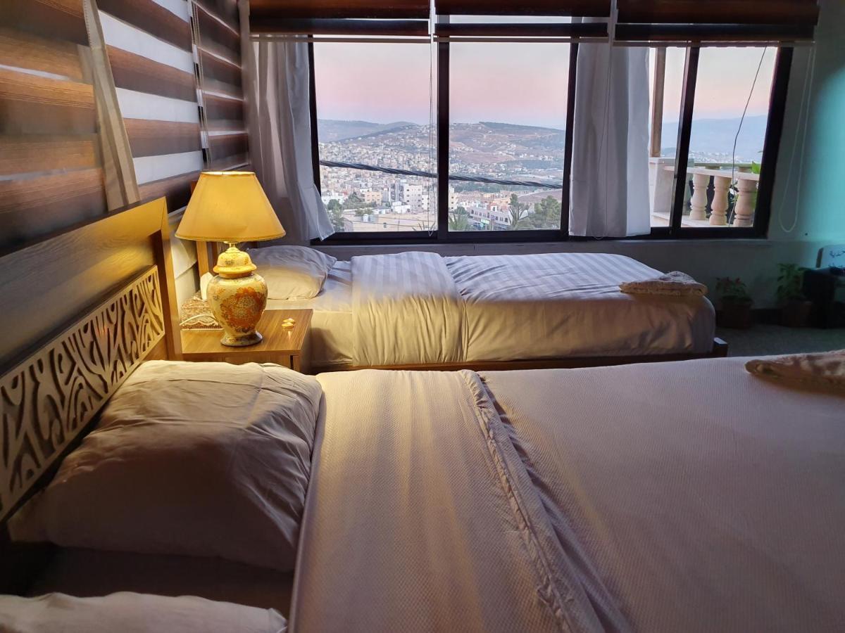 New Luxurious Modern Studio Apartment Jarash Bagian luar foto